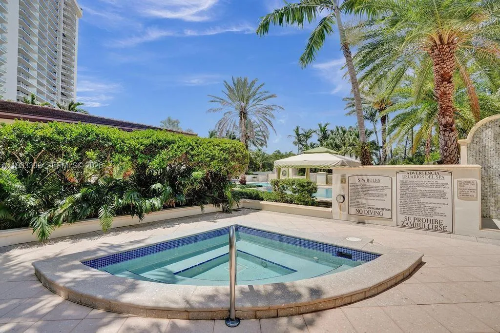 2800 Island Blvd 3005, Aventura, Florida 33160, Aventura, Florida 33160, 2 Bedrooms Bedrooms, ,2 BathroomsBathrooms,Residential,For Sale,2800 Island Blvd 3005, Aventura, Florida 33160,A11983398