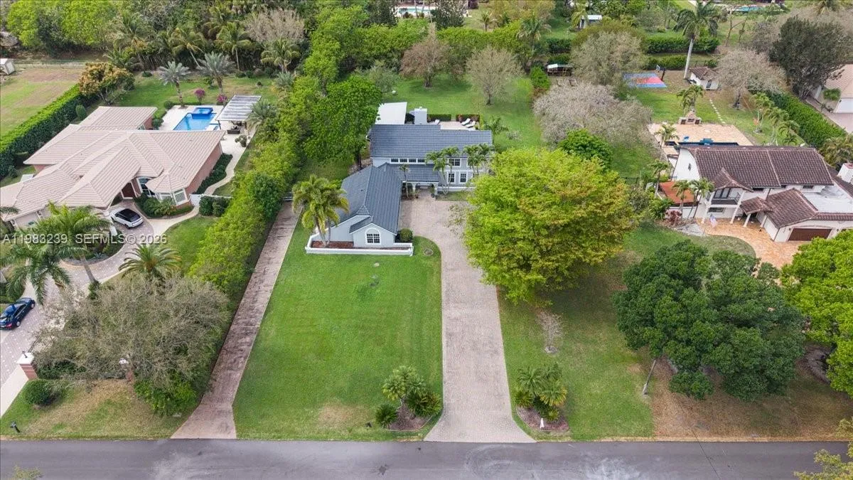 6313 Nw 75th Way, Parkland, Florida 33067, Parkland, Florida 33067, 5 Bedrooms Bedrooms, ,3 BathroomsBathrooms,Residential,For Sale,6313 Nw 75th Way, Parkland, Florida 33067,A11983239