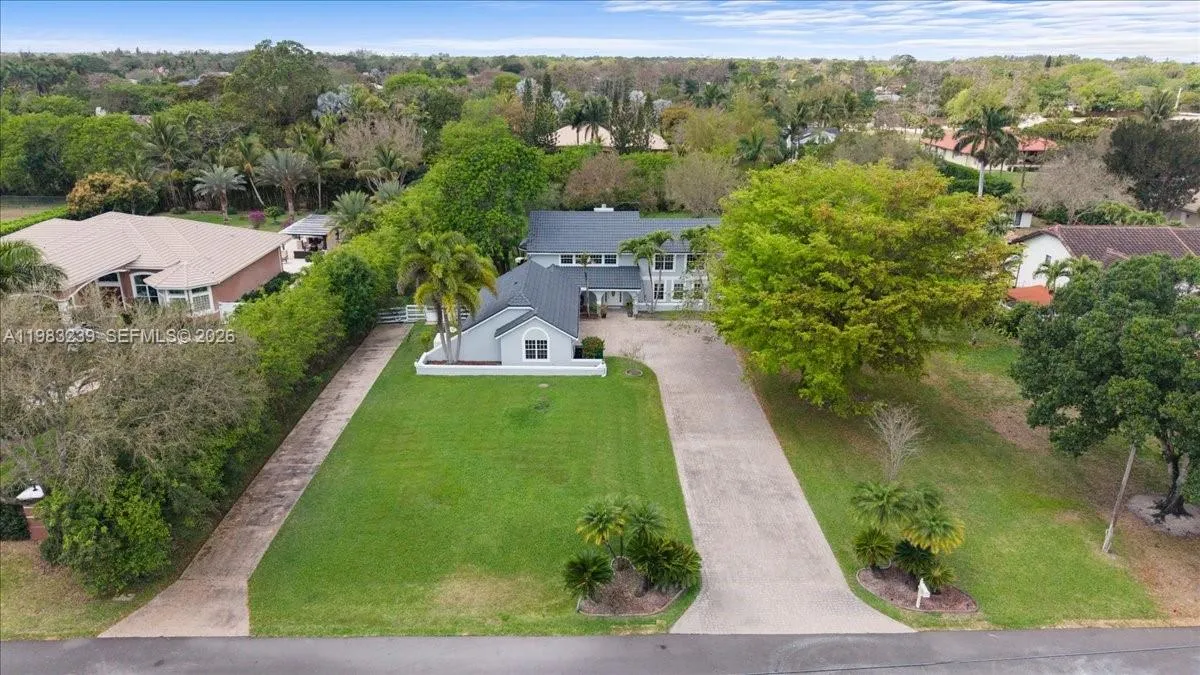 6313 Nw 75th Way, Parkland, Florida 33067, Parkland, Florida 33067, 5 Bedrooms Bedrooms, ,3 BathroomsBathrooms,Residential,For Sale,6313 Nw 75th Way, Parkland, Florida 33067,A11983239