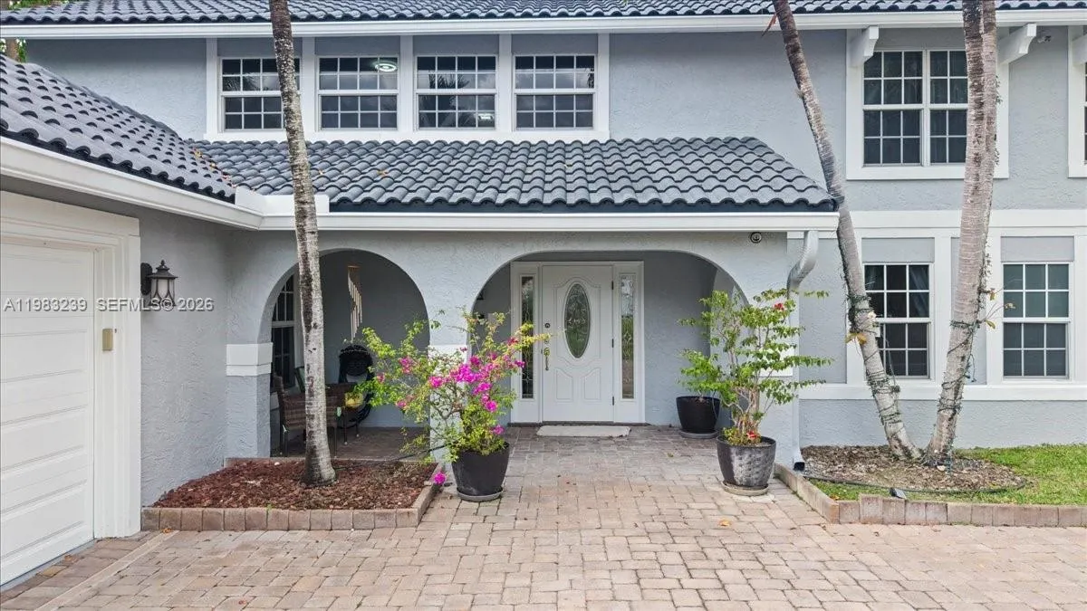 6313 Nw 75th Way, Parkland, Florida 33067, Parkland, Florida 33067, 5 Bedrooms Bedrooms, ,3 BathroomsBathrooms,Residential,For Sale,6313 Nw 75th Way, Parkland, Florida 33067,A11983239