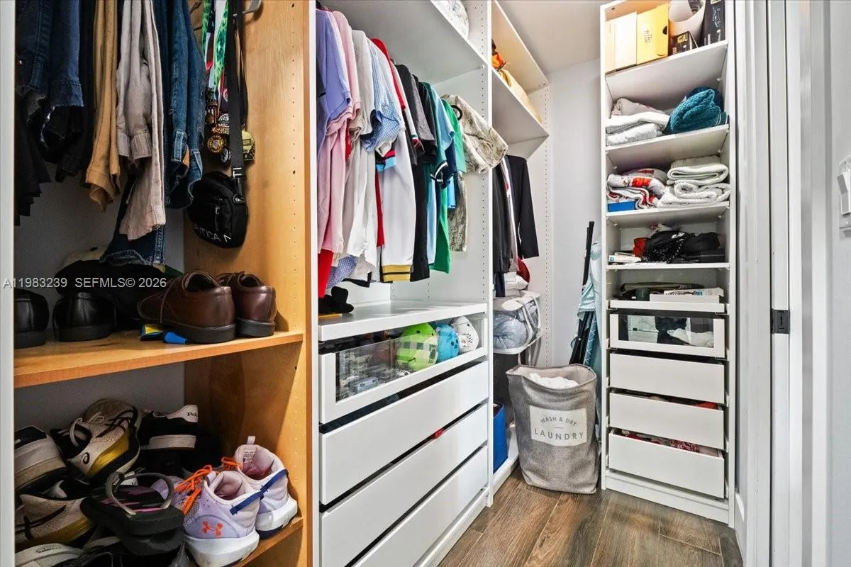 6313 Nw 75th Way, Parkland, Florida 33067, Parkland, Florida 33067, 5 Bedrooms Bedrooms, ,3 BathroomsBathrooms,Residential,For Sale,6313 Nw 75th Way, Parkland, Florida 33067,A11983239