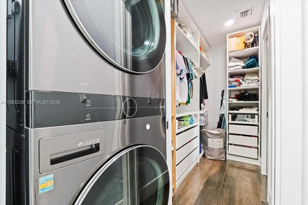 6313 Nw 75th Way, Parkland, Florida 33067, Parkland, Florida 33067, 5 Bedrooms Bedrooms, ,3 BathroomsBathrooms,Residential,For Sale,6313 Nw 75th Way, Parkland, Florida 33067,A11983239