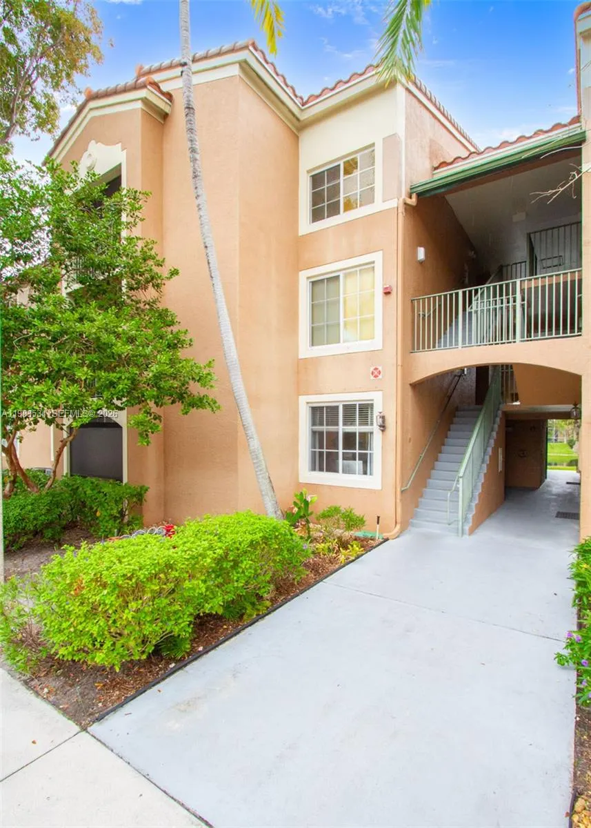 4824 N State Road 7 9105, Coconut Creek, Florida 3, Coconut Creek, Florida 33073, 3 Bedrooms Bedrooms, ,2 BathroomsBathrooms,Residential,For Sale,4824 N State Road 7 9105, Coconut Creek, Florida 3,A11983534