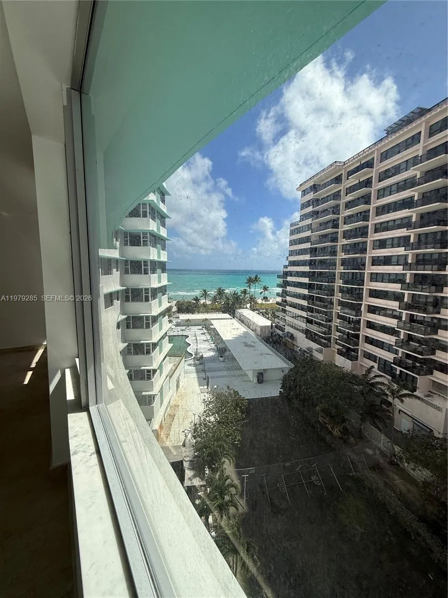 5255 Collins Ave 7b, Miami Beach, Florida 33140, Miami Beach, Florida 33140, 1 Bedroom Bedrooms, ,2 BathroomsBathrooms,Residential,For Sale,5255 Collins Ave 7b, Miami Beach, Florida 33140,A11979285