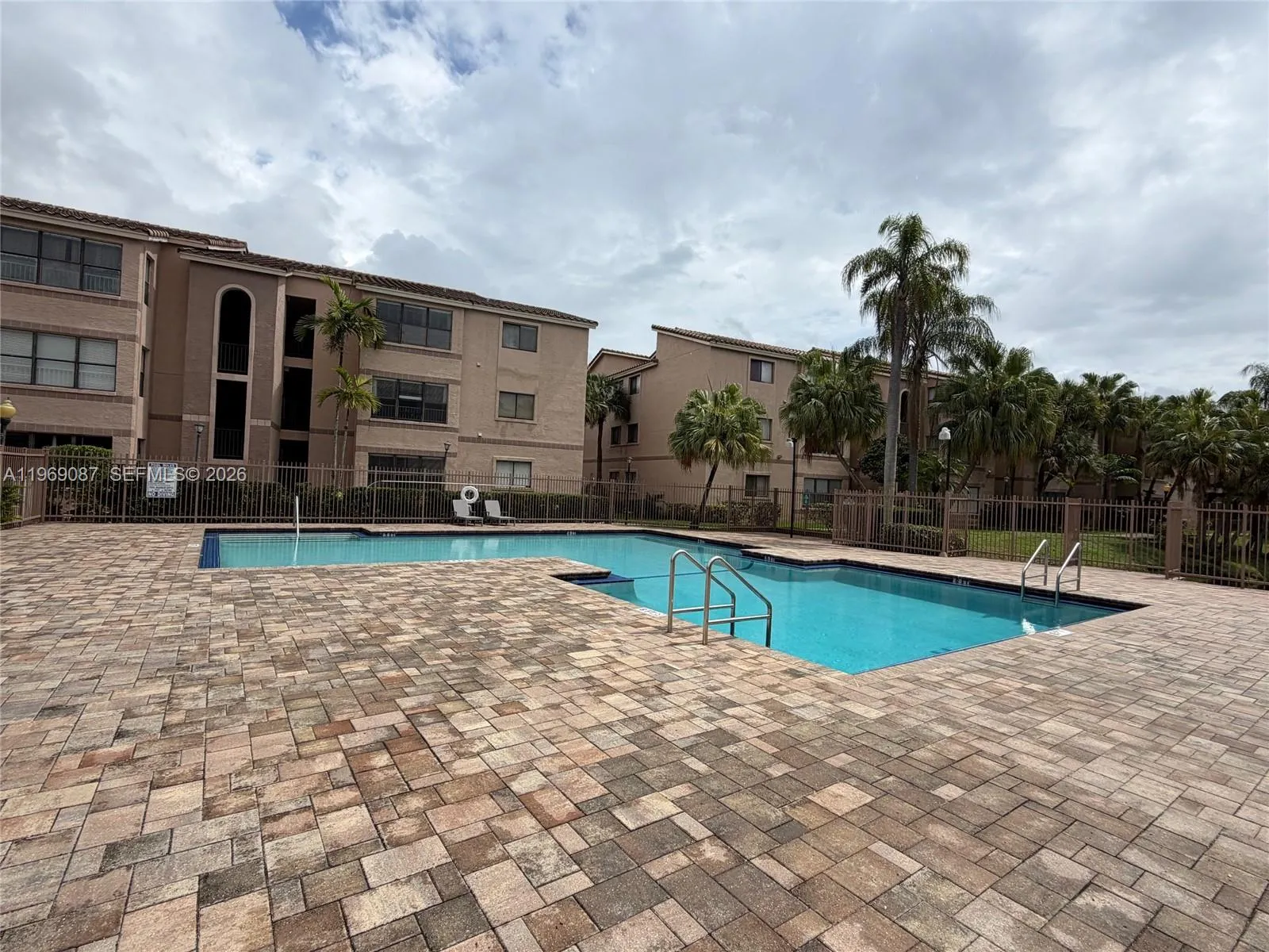 2826 S University Dr 3102, Davie, Florida 33328, Davie, Florida 33328, 1 Bedroom Bedrooms, ,1 BathroomBathrooms,Residential Lease,For Rent,2826 S University Dr 3102, Davie, Florida 33328,A11969087