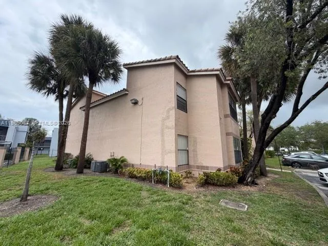 2826 S University Dr 3102, Davie, Florida 33328, Davie, Florida 33328, 1 Bedroom Bedrooms, ,1 BathroomBathrooms,Residential Lease,For Rent,2826 S University Dr 3102, Davie, Florida 33328,A11969087