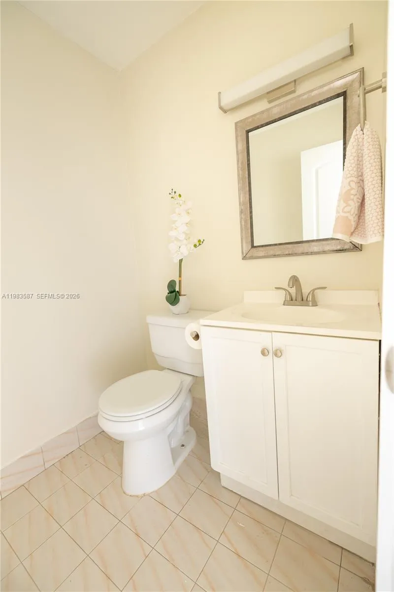 6110 Sw 129th Pl 1705, Miami, Florida 33183, Miami, Florida 33183, 3 Bedrooms Bedrooms, ,2 BathroomsBathrooms,Residential,For Sale,6110 Sw 129th Pl 1705, Miami, Florida 33183,A11983587
