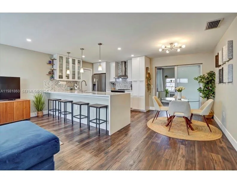11331 Nw 37th St, Sunrise, Florida 33323, Sunrise, Florida 33323, 2 Bedrooms Bedrooms, ,1 BathroomBathrooms,Residential,For Sale,11331 Nw 37th St, Sunrise, Florida 33323,A11981860