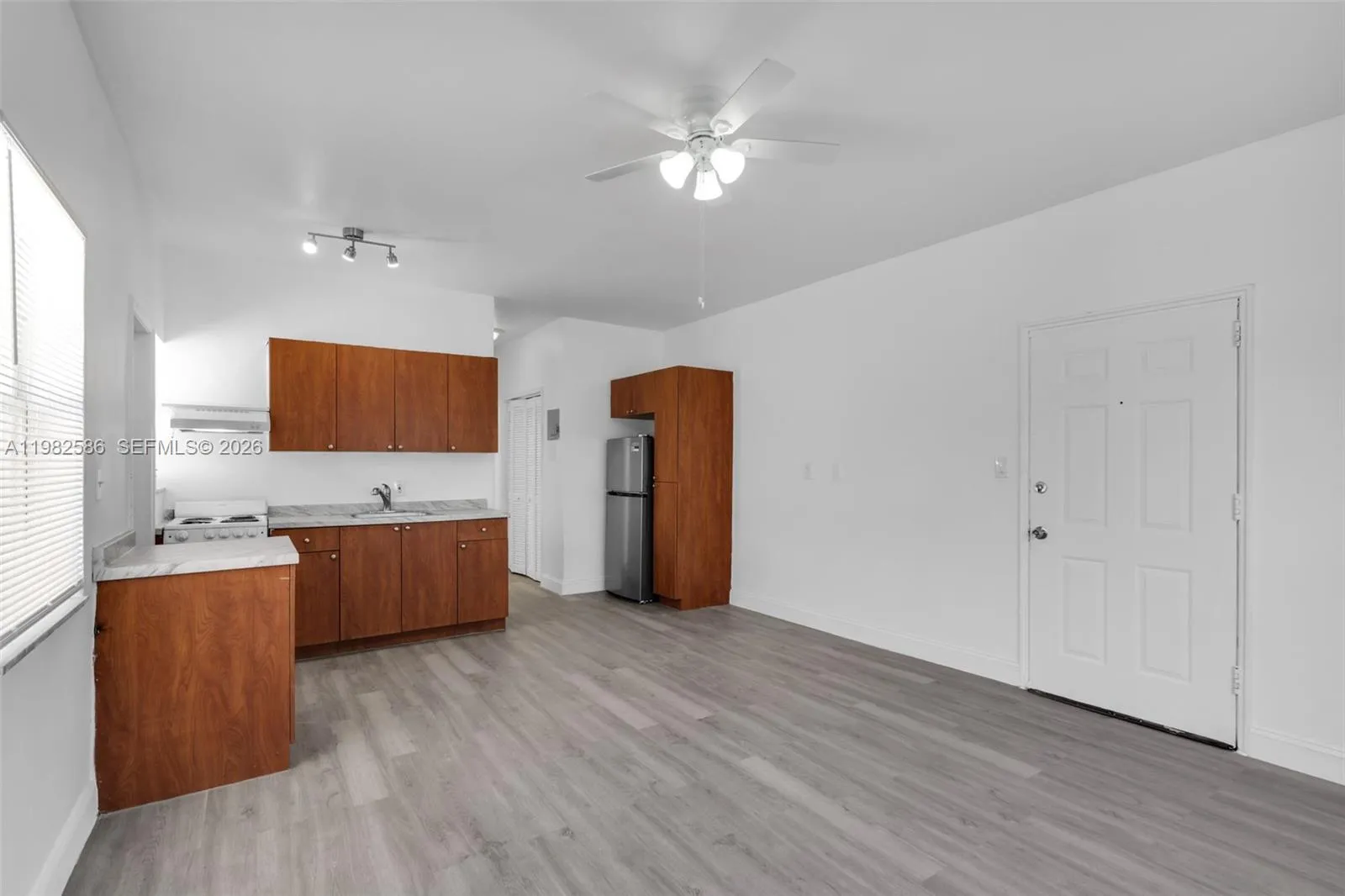 835 83rd St, Miami Beach, Florida 33141, Miami Beach, Florida 33141, ,Commercial Sale,For Sale,835 83rd St, Miami Beach, Florida 33141,A11982586
