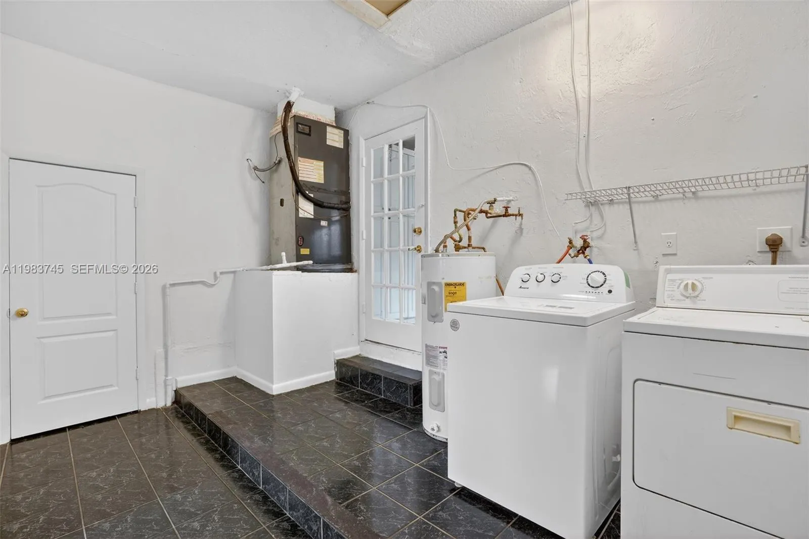 9000 Sw 202nd Ter, Cutler Bay, Florida 33189, Cutler Bay, Florida 33189, 4 Bedrooms Bedrooms, ,3 BathroomsBathrooms,Residential,For Sale,9000 Sw 202nd Ter, Cutler Bay, Florida 33189,A11983745