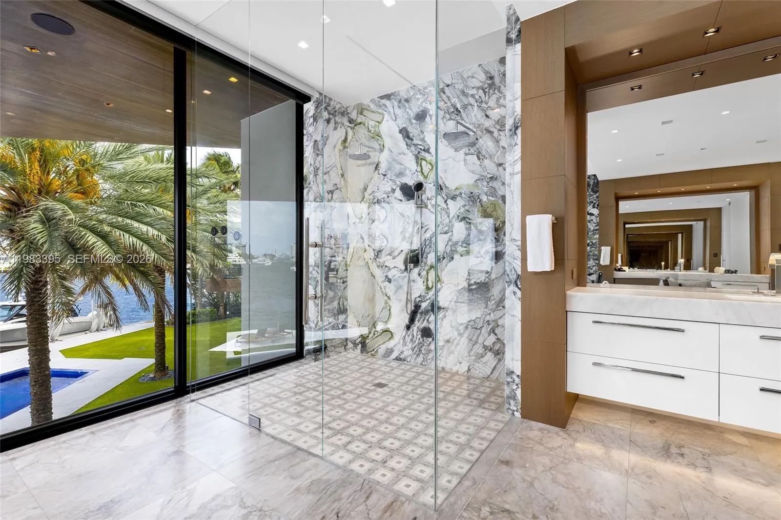 84 Isla Bahia Dr, Fort Lauderdale, Florida 33316, Fort Lauderdale, Florida 33316, 6 Bedrooms Bedrooms, ,8 BathroomsBathrooms,Residential,For Sale,84 Isla Bahia Dr, Fort Lauderdale, Florida 33316,A11983395