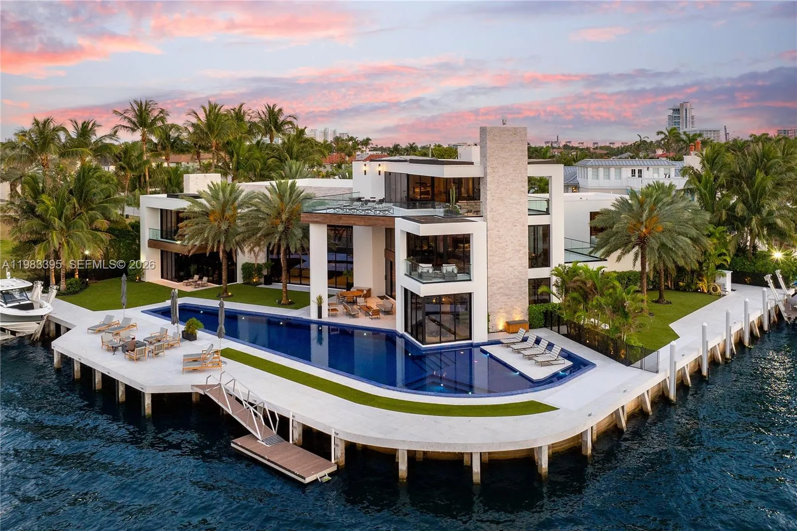 84 Isla Bahia Dr, Fort Lauderdale, Florida 33316, Fort Lauderdale, Florida 33316, 6 Bedrooms Bedrooms, ,8 BathroomsBathrooms,Residential,For Sale,84 Isla Bahia Dr, Fort Lauderdale, Florida 33316,A11983395