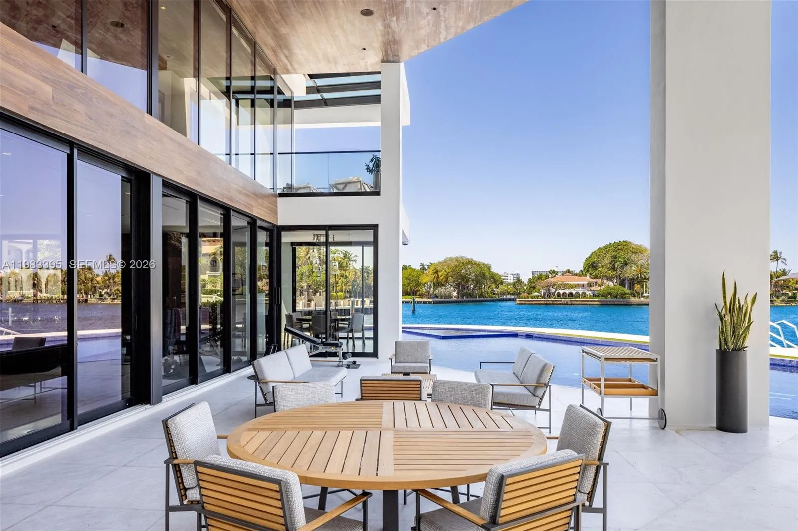 84 Isla Bahia Dr, Fort Lauderdale, Florida 33316, Fort Lauderdale, Florida 33316, 6 Bedrooms Bedrooms, ,8 BathroomsBathrooms,Residential,For Sale,84 Isla Bahia Dr, Fort Lauderdale, Florida 33316,A11983395