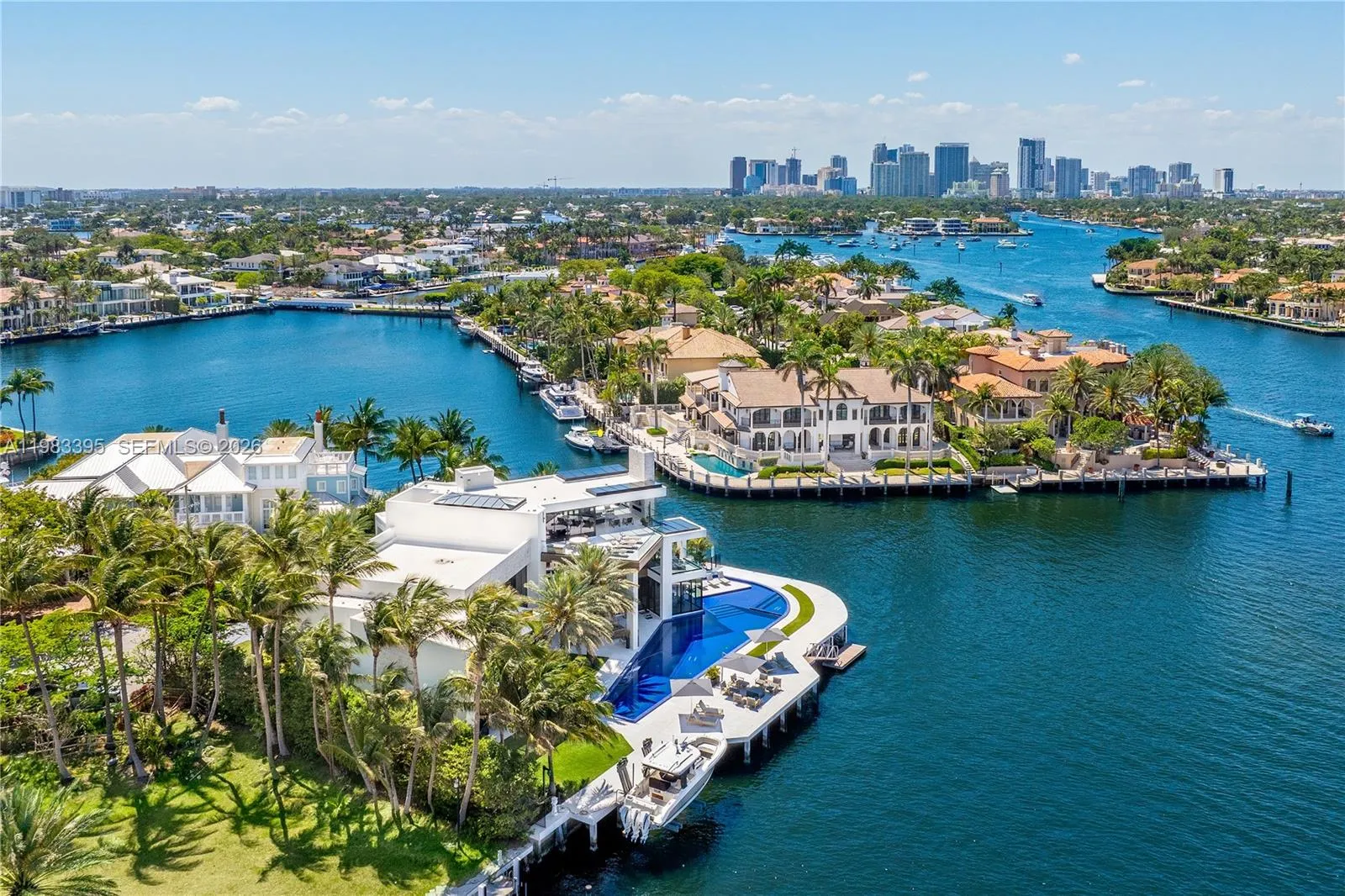 84 Isla Bahia Dr, Fort Lauderdale, Florida 33316, Fort Lauderdale, Florida 33316, 6 Bedrooms Bedrooms, ,8 BathroomsBathrooms,Residential,For Sale,84 Isla Bahia Dr, Fort Lauderdale, Florida 33316,A11983395