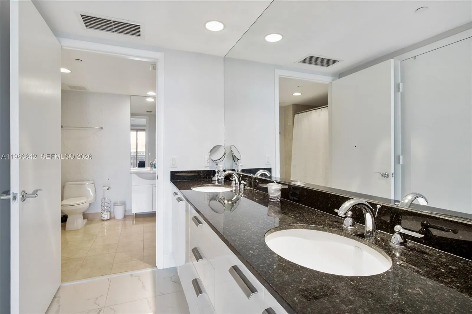 1800 S Ocean Dr 909, Hallandale Beach, Florida 330, Hallandale Beach, Florida 33009, 2 Bedrooms Bedrooms, ,1 BathroomBathrooms,Residential Lease,For Rent,1800 S Ocean Dr 909, Hallandale Beach, Florida 330,A11983842