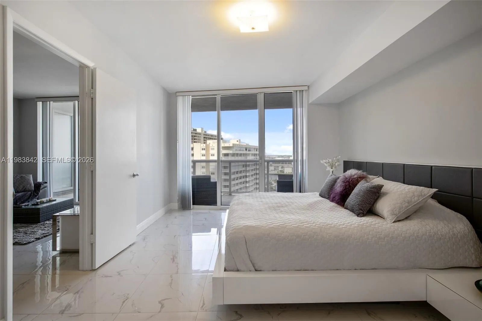 1800 S Ocean Dr 909, Hallandale Beach, Florida 330, Hallandale Beach, Florida 33009, 2 Bedrooms Bedrooms, ,1 BathroomBathrooms,Residential Lease,For Rent,1800 S Ocean Dr 909, Hallandale Beach, Florida 330,A11983842