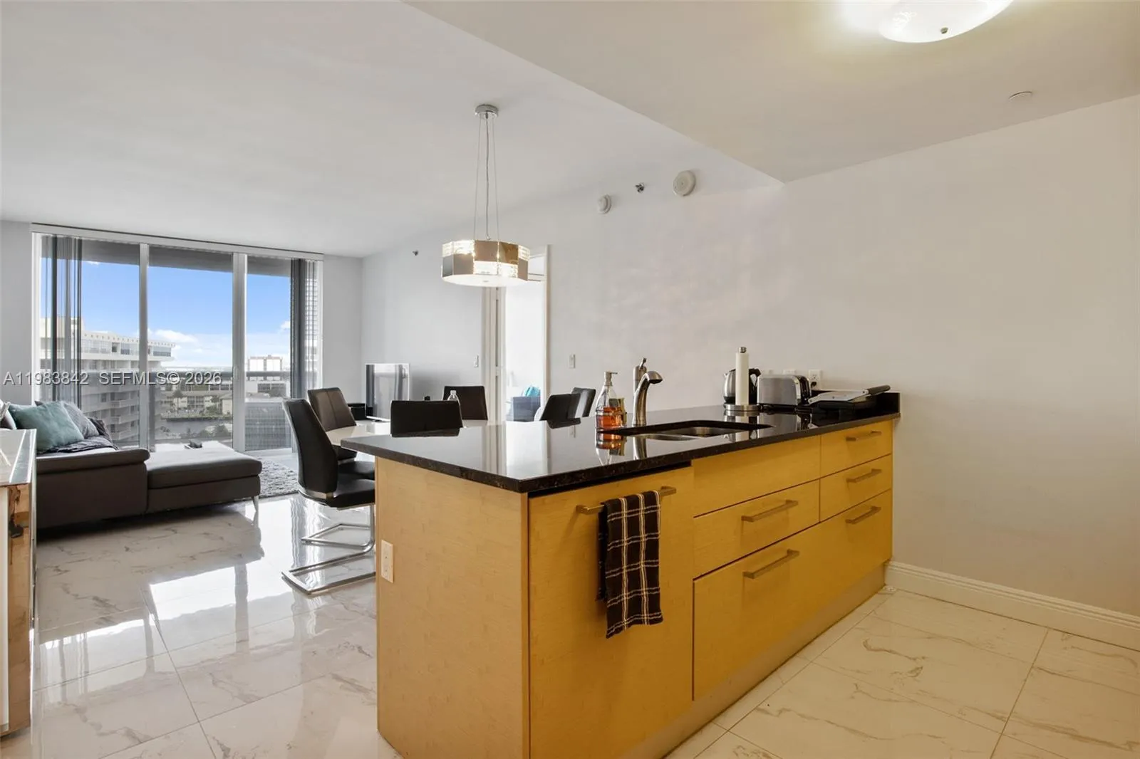 1800 S Ocean Dr 909, Hallandale Beach, Florida 330, Hallandale Beach, Florida 33009, 2 Bedrooms Bedrooms, ,1 BathroomBathrooms,Residential Lease,For Rent,1800 S Ocean Dr 909, Hallandale Beach, Florida 330,A11983842