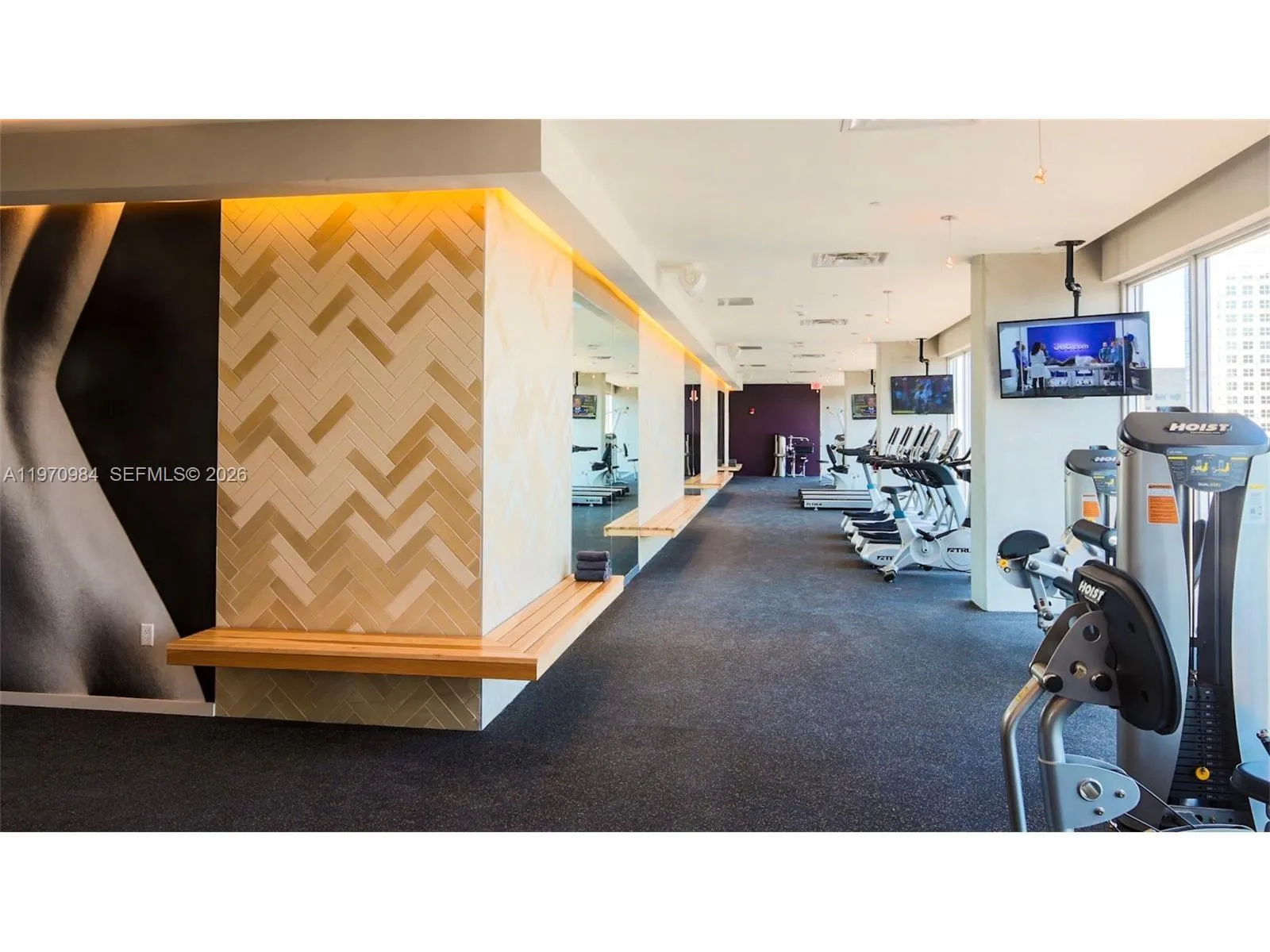 151 Se 1st St 1109, Miami, Florida 33131, Miami, Florida 33131, 1 Bedroom Bedrooms, ,1 BathroomBathrooms,Residential Lease,For Rent,151 Se 1st St 1109, Miami, Florida 33131,A11970984