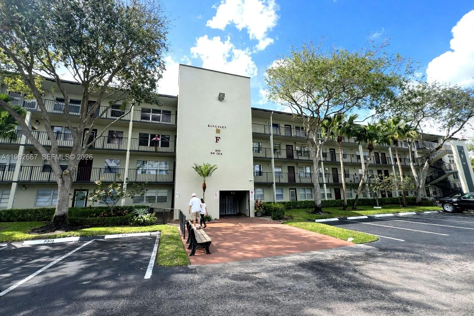 800 Sw 131st Ave 308f, Pembroke Pines, Florida 330, Pembroke Pines, Florida 33027, 1 Bedroom Bedrooms, ,1 BathroomBathrooms,Residential,For Sale,800 Sw 131st Ave 308f, Pembroke Pines, Florida 330,A11982667