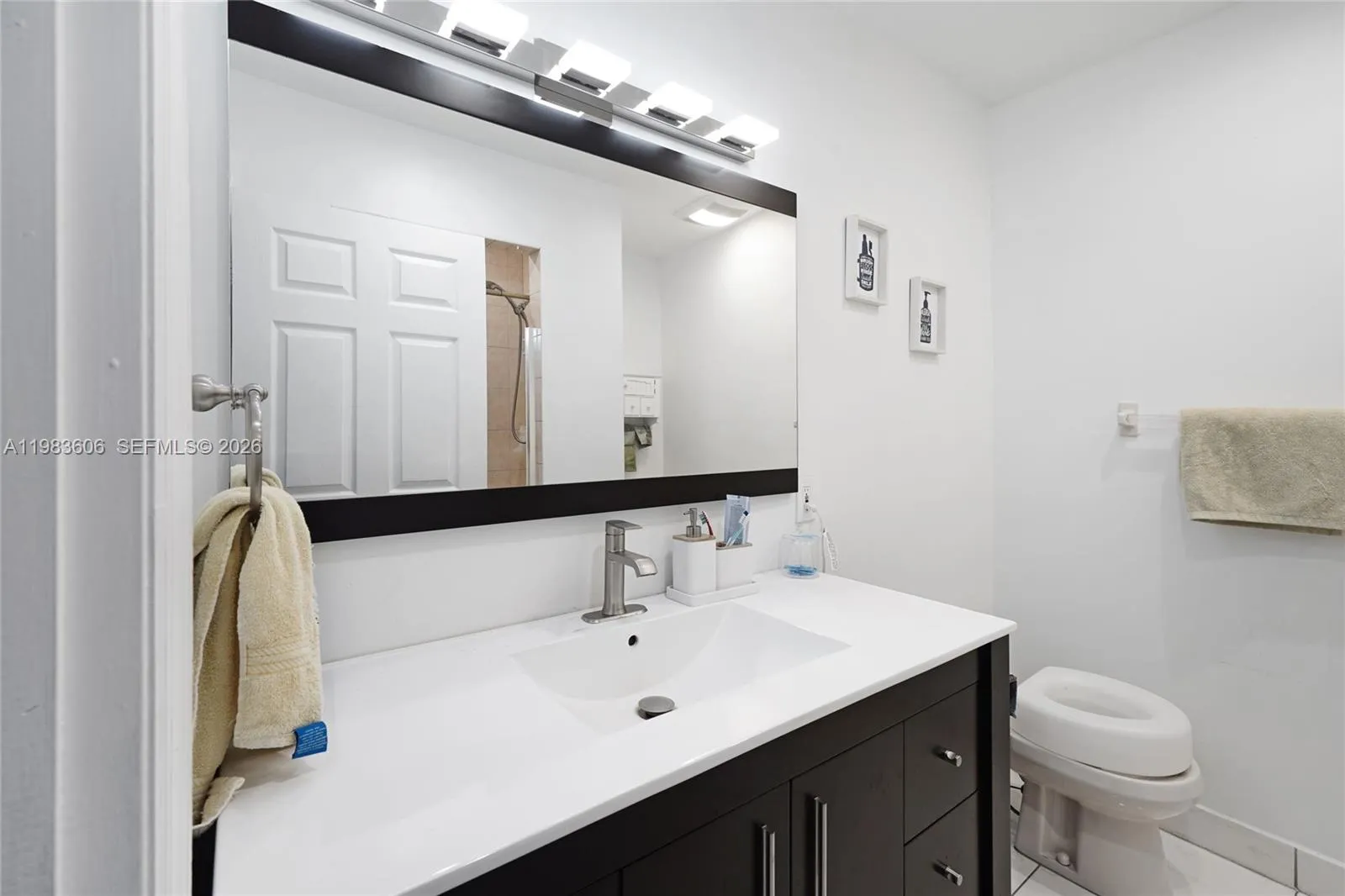 2122 Sw 58th Ave, Miami, Florida 33155, Miami, Florida 33155, 4 Bedrooms Bedrooms, ,3 BathroomsBathrooms,Residential,For Sale,2122 Sw 58th Ave, Miami, Florida 33155,A11983606