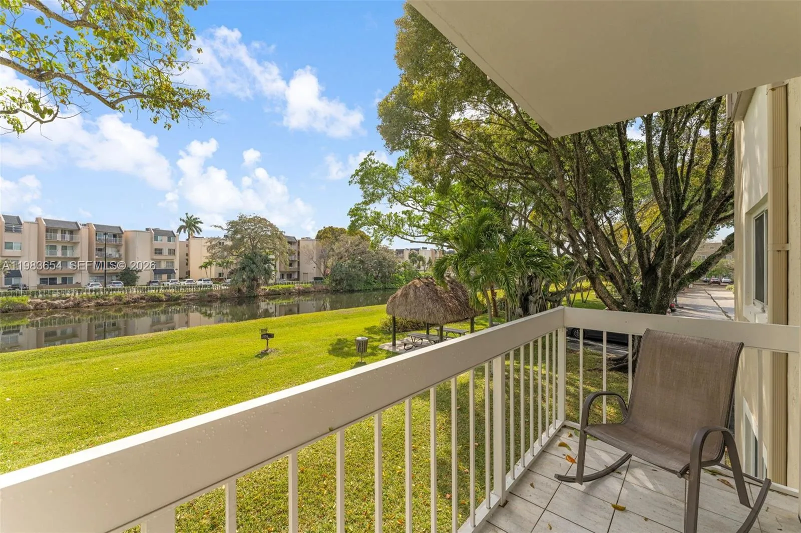 7722 Camino Real E-218, Miami, Florida 33143, Miami, Florida 33143, 2 Bedrooms Bedrooms, ,1 BathroomBathrooms,Residential,For Sale,7722 Camino Real E-218, Miami, Florida 33143,A11983654