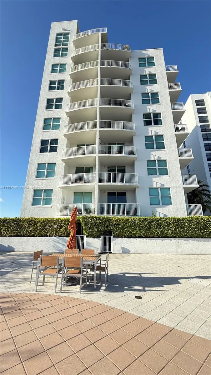 3180 Sw 22nd Ter 207, Miami, Florida 33145, Miami, Florida 33145, 1 Bedroom Bedrooms, ,1 BathroomBathrooms,Residential Lease,For Rent,3180 Sw 22nd Ter 207, Miami, Florida 33145,A11982587