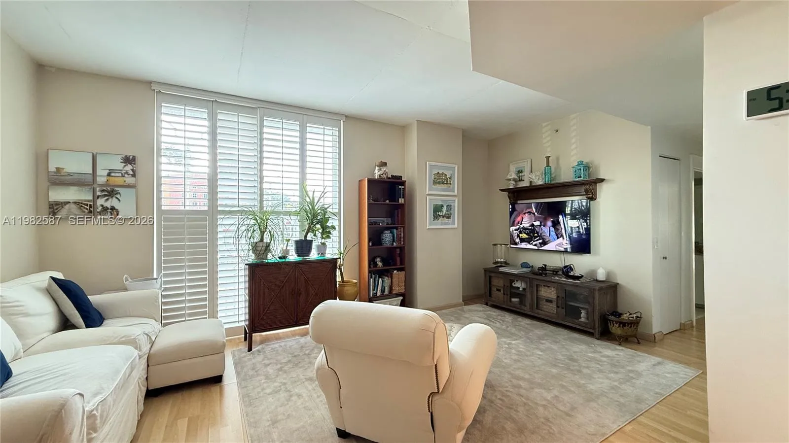 3180 Sw 22nd Ter 207, Miami, Florida 33145, Miami, Florida 33145, 1 Bedroom Bedrooms, ,1 BathroomBathrooms,Residential Lease,For Rent,3180 Sw 22nd Ter 207, Miami, Florida 33145,A11982587