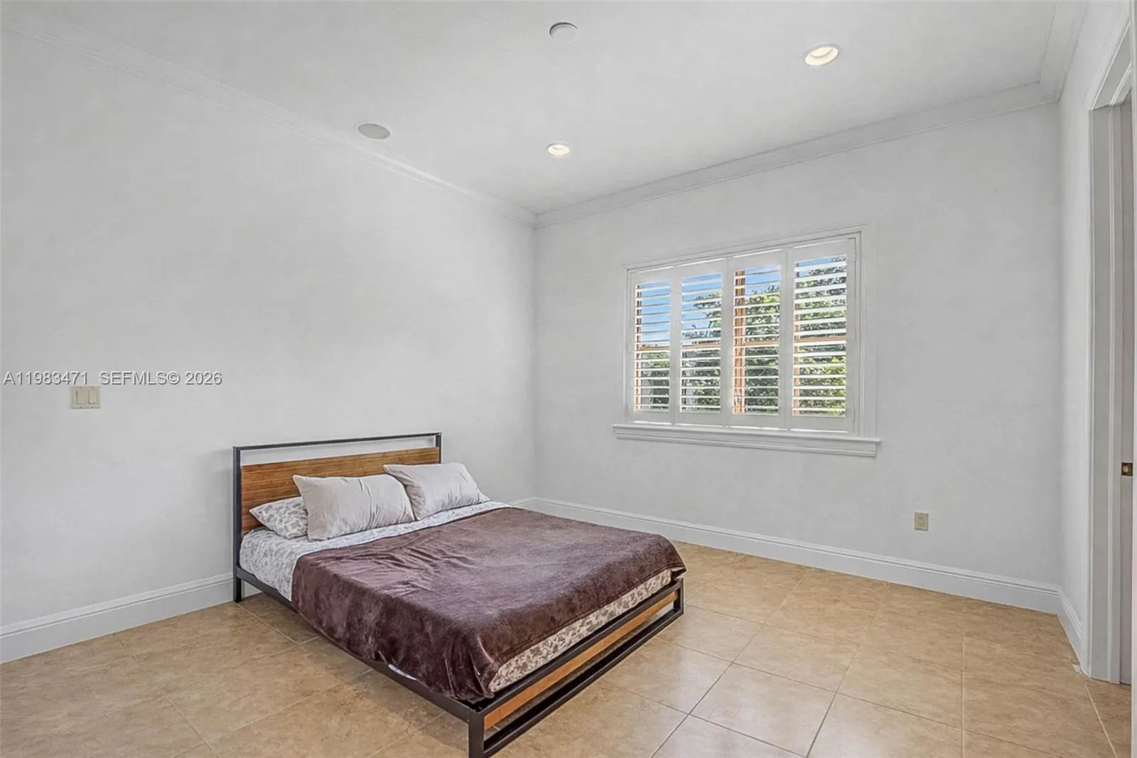 6075 Sw 85th Ave, Miami, Florida 33143, Miami, Florida 33143, 5 Bedrooms Bedrooms, ,4 BathroomsBathrooms,Residential,For Sale,6075 Sw 85th Ave, Miami, Florida 33143,A11983471