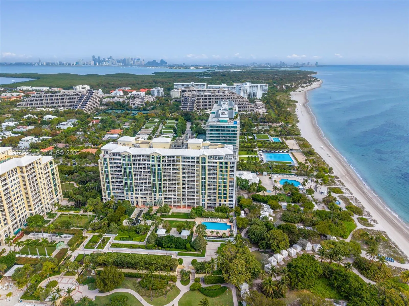 430 Grand Bay Dr 902, Key Biscayne, Florida 33149, Key Biscayne, Florida 33149, 3 Bedrooms Bedrooms, ,5 BathroomsBathrooms,Residential,For Sale,430 Grand Bay Dr 902, Key Biscayne, Florida 33149,A11982556