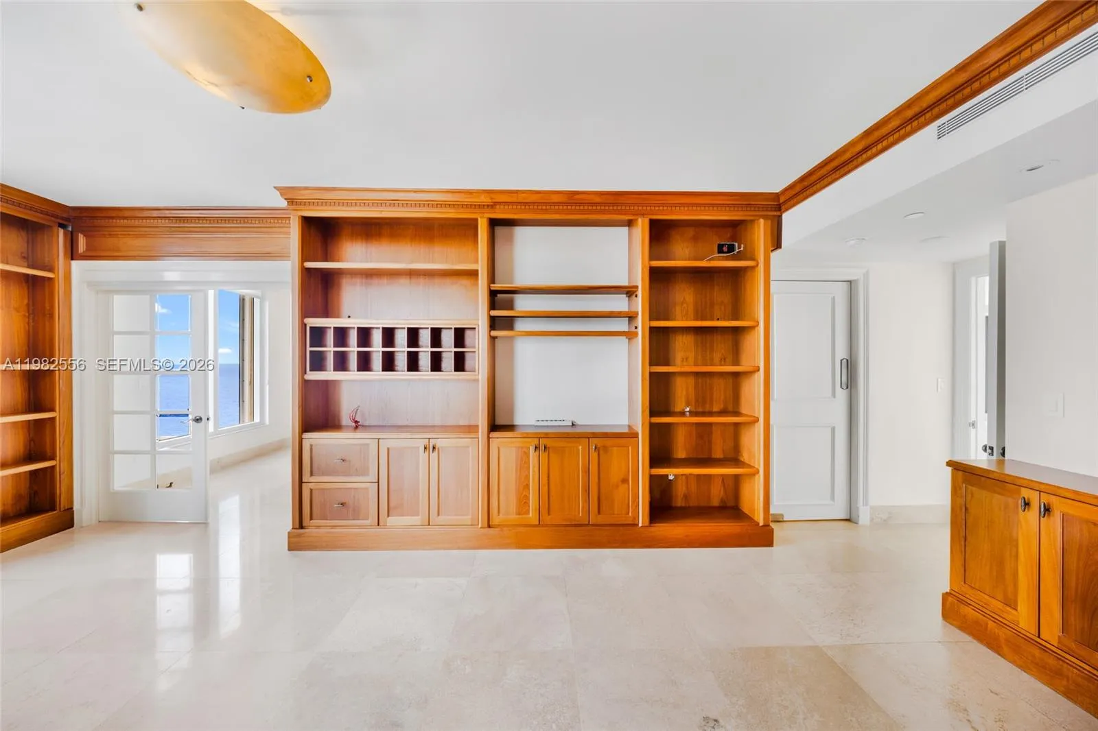 430 Grand Bay Dr 902, Key Biscayne, Florida 33149, Key Biscayne, Florida 33149, 3 Bedrooms Bedrooms, ,5 BathroomsBathrooms,Residential,For Sale,430 Grand Bay Dr 902, Key Biscayne, Florida 33149,A11982556