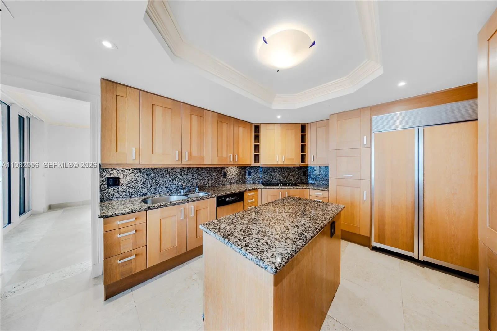 430 Grand Bay Dr 902, Key Biscayne, Florida 33149, Key Biscayne, Florida 33149, 3 Bedrooms Bedrooms, ,5 BathroomsBathrooms,Residential,For Sale,430 Grand Bay Dr 902, Key Biscayne, Florida 33149,A11982556