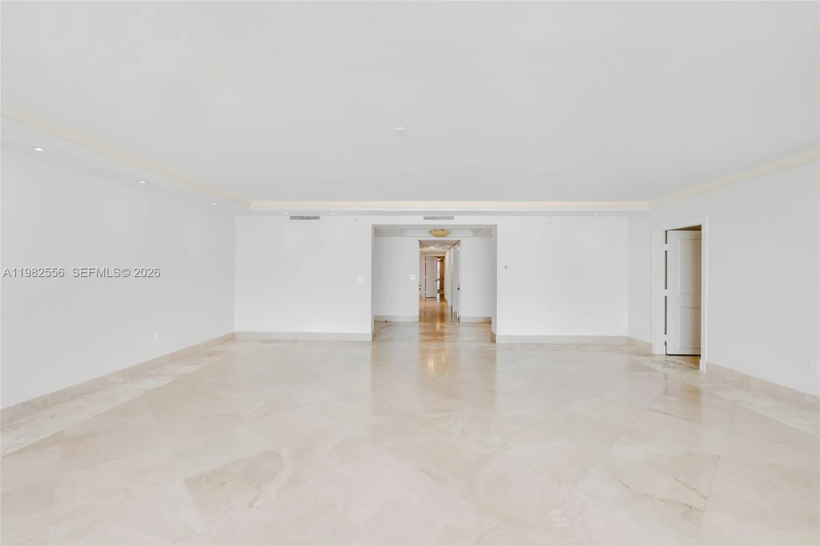 430 Grand Bay Dr 902, Key Biscayne, Florida 33149, Key Biscayne, Florida 33149, 3 Bedrooms Bedrooms, ,5 BathroomsBathrooms,Residential,For Sale,430 Grand Bay Dr 902, Key Biscayne, Florida 33149,A11982556