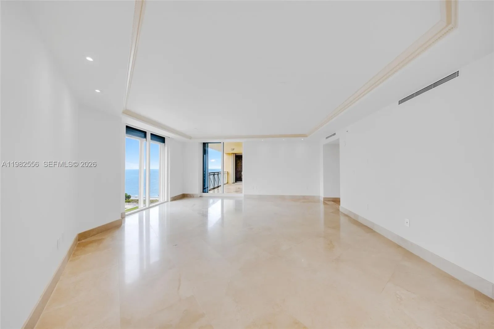 430 Grand Bay Dr 902, Key Biscayne, Florida 33149, Key Biscayne, Florida 33149, 3 Bedrooms Bedrooms, ,5 BathroomsBathrooms,Residential,For Sale,430 Grand Bay Dr 902, Key Biscayne, Florida 33149,A11982556