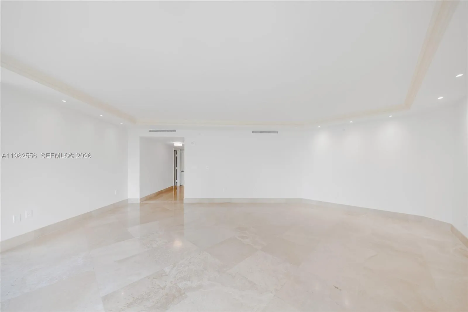 430 Grand Bay Dr 902, Key Biscayne, Florida 33149, Key Biscayne, Florida 33149, 3 Bedrooms Bedrooms, ,5 BathroomsBathrooms,Residential,For Sale,430 Grand Bay Dr 902, Key Biscayne, Florida 33149,A11982556