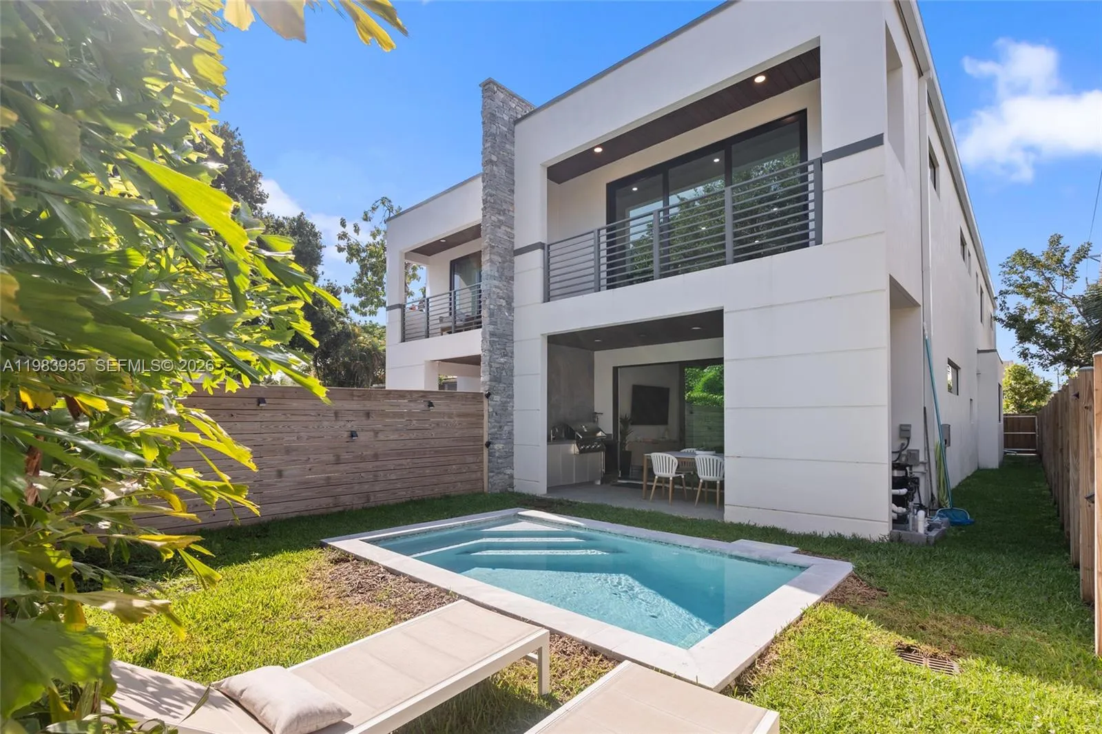 325 Sw 16th St B, Fort Lauderdale, Florida 33315, Fort Lauderdale, Florida 33315, 4 Bedrooms Bedrooms, ,4 BathroomsBathrooms,Residential,For Sale,325 Sw 16th St B, Fort Lauderdale, Florida 33315,A11983935