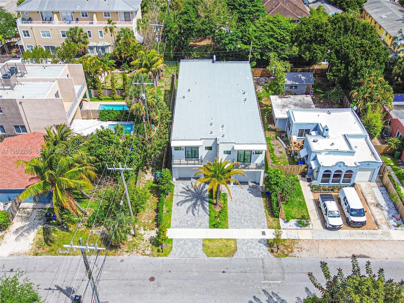 325 Sw 16th St B, Fort Lauderdale, Florida 33315, Fort Lauderdale, Florida 33315, 4 Bedrooms Bedrooms, ,4 BathroomsBathrooms,Residential,For Sale,325 Sw 16th St B, Fort Lauderdale, Florida 33315,A11983935