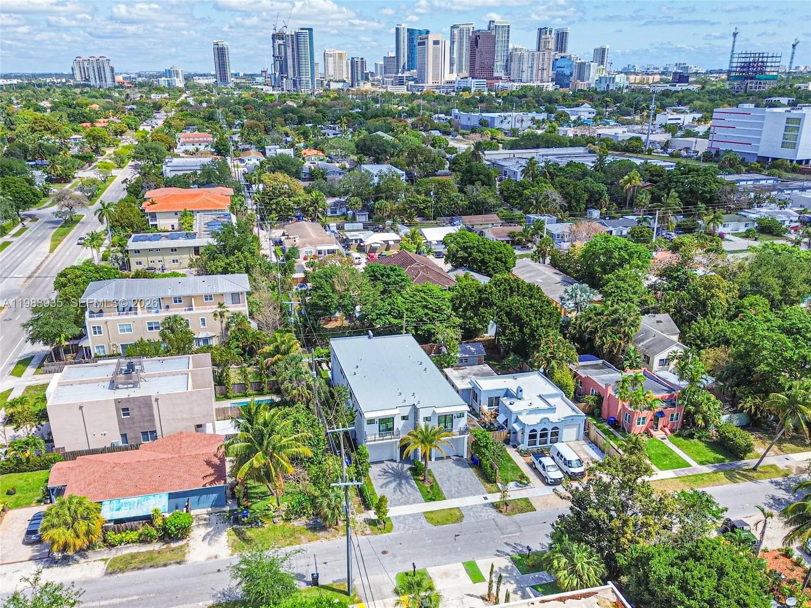 325 Sw 16th St B, Fort Lauderdale, Florida 33315, Fort Lauderdale, Florida 33315, 4 Bedrooms Bedrooms, ,4 BathroomsBathrooms,Residential,For Sale,325 Sw 16th St B, Fort Lauderdale, Florida 33315,A11983935