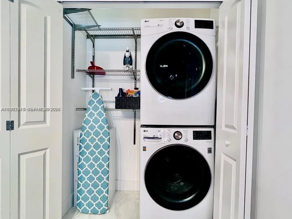 4117 Sw 62nd Ave, South Miami, Florida 33155, South Miami, Florida 33155, 3 Bedrooms Bedrooms, ,2 BathroomsBathrooms,Residential,For Sale,4117 Sw 62nd Ave, South Miami, Florida 33155,A11983840