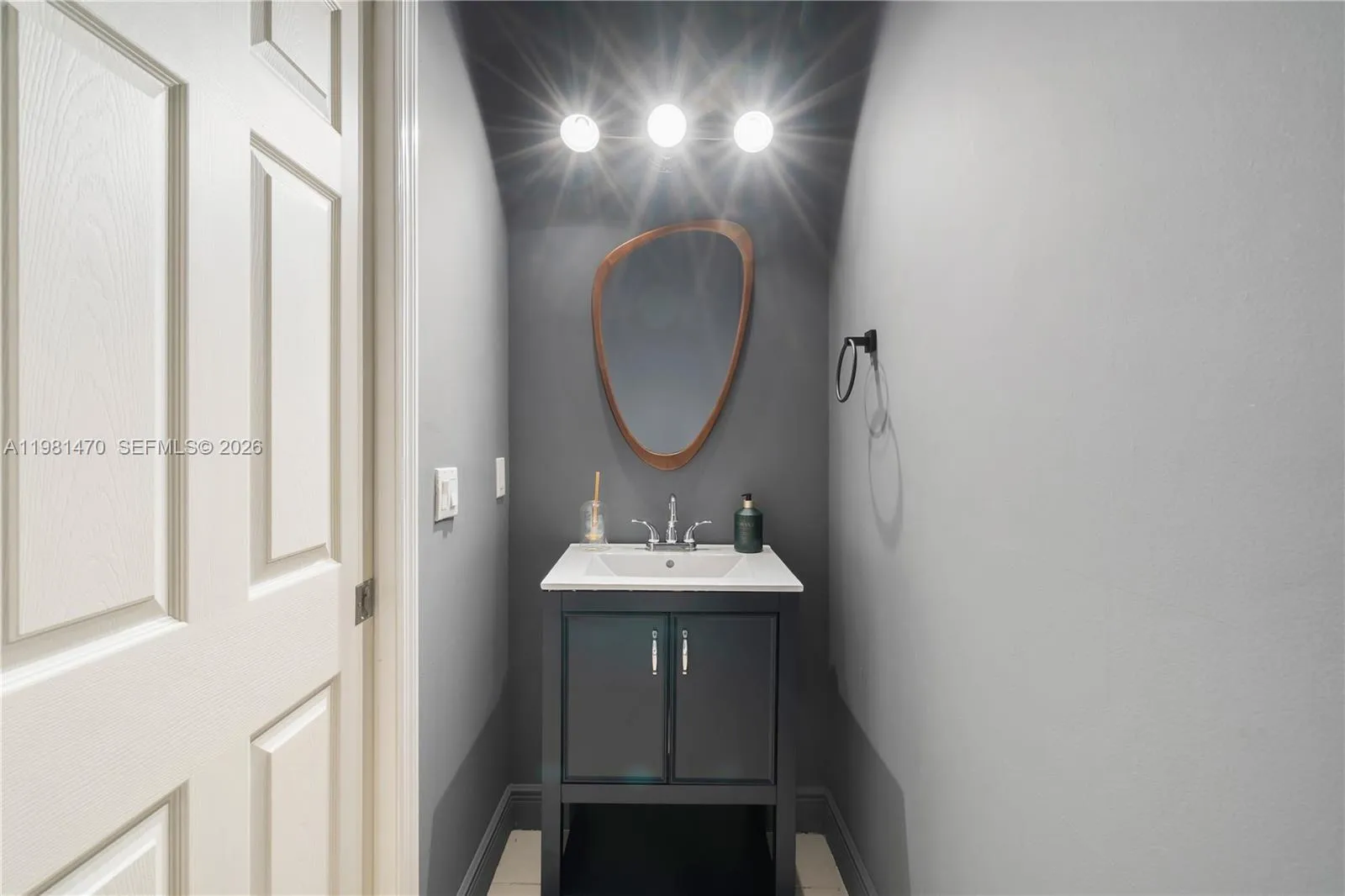 1139 Ne 3rd Ave, Fort Lauderdale, Florida 33304, Fort Lauderdale, Florida 33304, 3 Bedrooms Bedrooms, ,2 BathroomsBathrooms,Residential Lease,For Rent,1139 Ne 3rd Ave, Fort Lauderdale, Florida 33304,A11981470