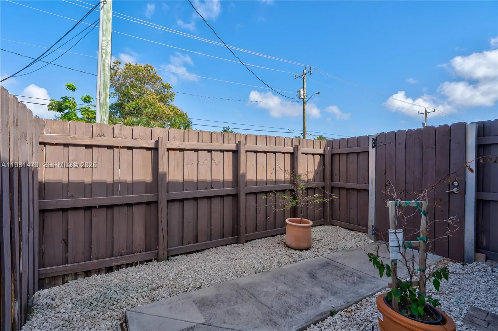 1139 Ne 3rd Ave, Fort Lauderdale, Florida 33304, Fort Lauderdale, Florida 33304, 3 Bedrooms Bedrooms, ,2 BathroomsBathrooms,Residential Lease,For Rent,1139 Ne 3rd Ave, Fort Lauderdale, Florida 33304,A11981470