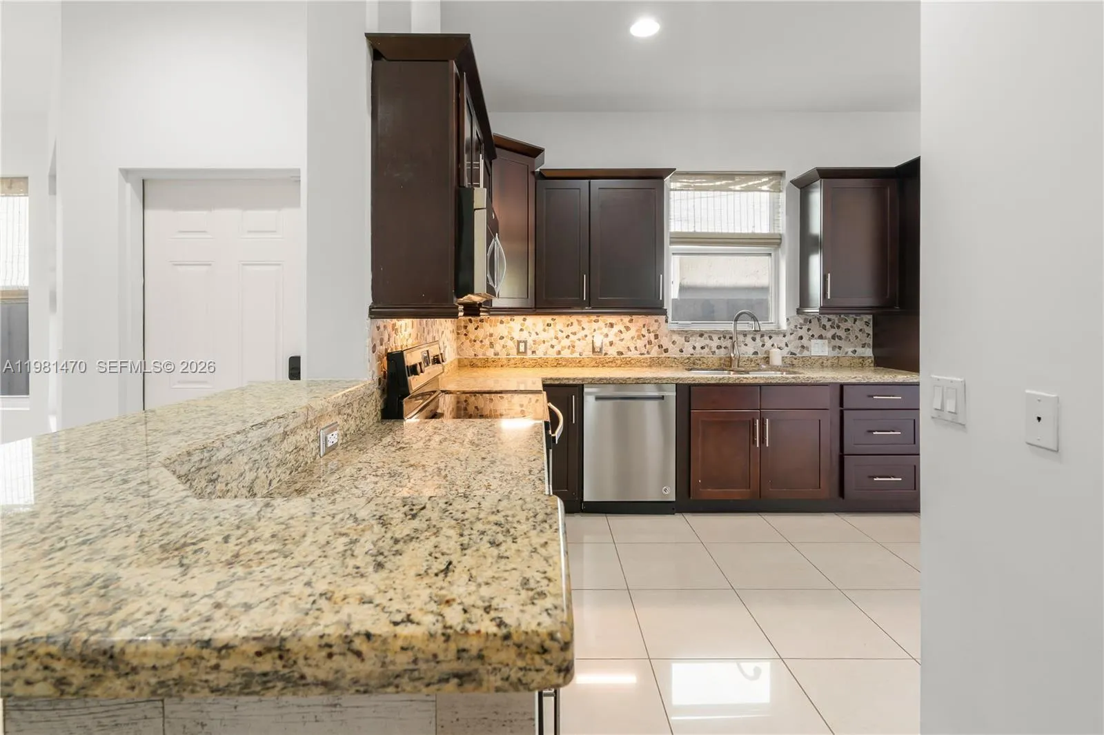 1139 Ne 3rd Ave, Fort Lauderdale, Florida 33304, Fort Lauderdale, Florida 33304, 3 Bedrooms Bedrooms, ,2 BathroomsBathrooms,Residential Lease,For Rent,1139 Ne 3rd Ave, Fort Lauderdale, Florida 33304,A11981470