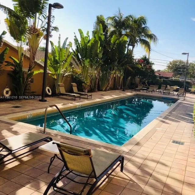 2665 Sw 37th Ave 802, Miami, Florida 33133, Miami, Florida 33133, 1 Bedroom Bedrooms, ,1 BathroomBathrooms,Residential Lease,For Rent,2665 Sw 37th Ave 802, Miami, Florida 33133,A11981210