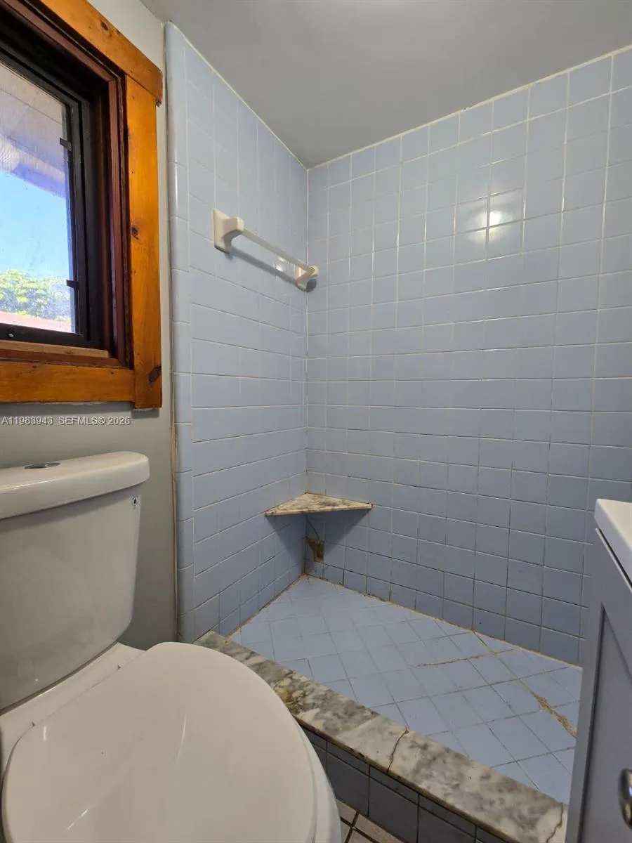 6208 Sw 26th St, Miramar, Florida 33023, Miramar, Florida 33023, 4 Bedrooms Bedrooms, ,3 BathroomsBathrooms,Residential,For Sale,6208 Sw 26th St, Miramar, Florida 33023,A11983943