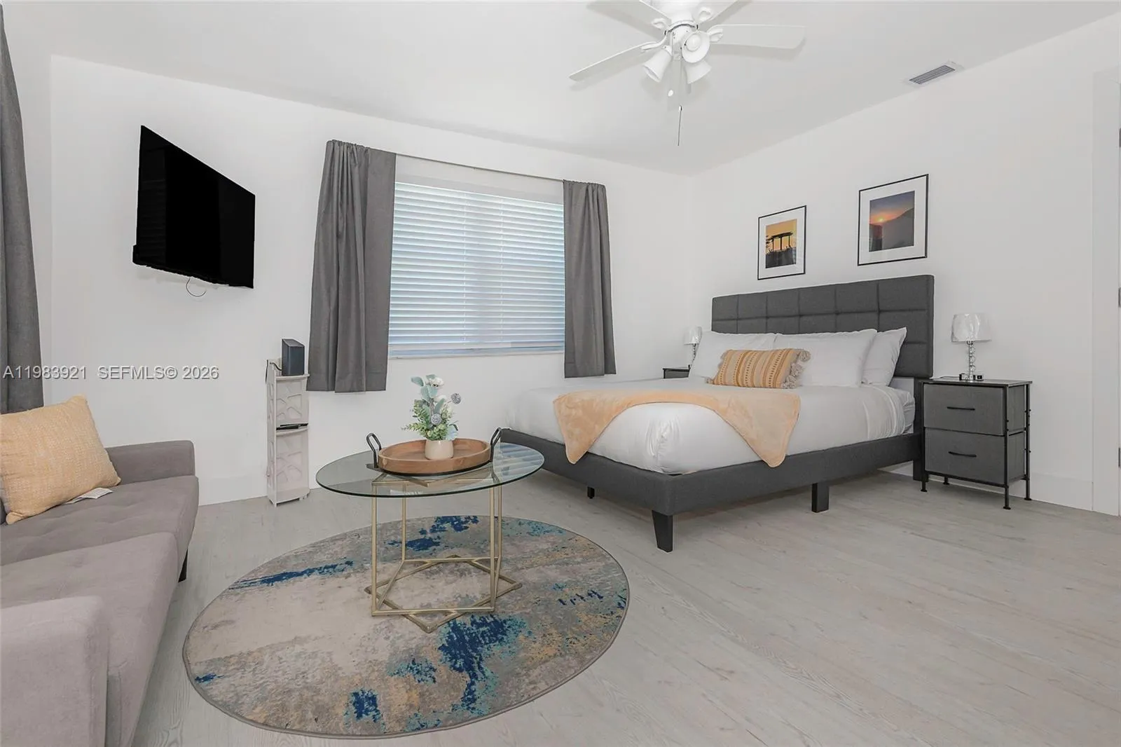 201 Columbus Pkwy, Hollywood, Florida 33021, Hollywood, Florida 33021, ,Residential Income,For Sale,201 Columbus Pkwy, Hollywood, Florida 33021,A11983921