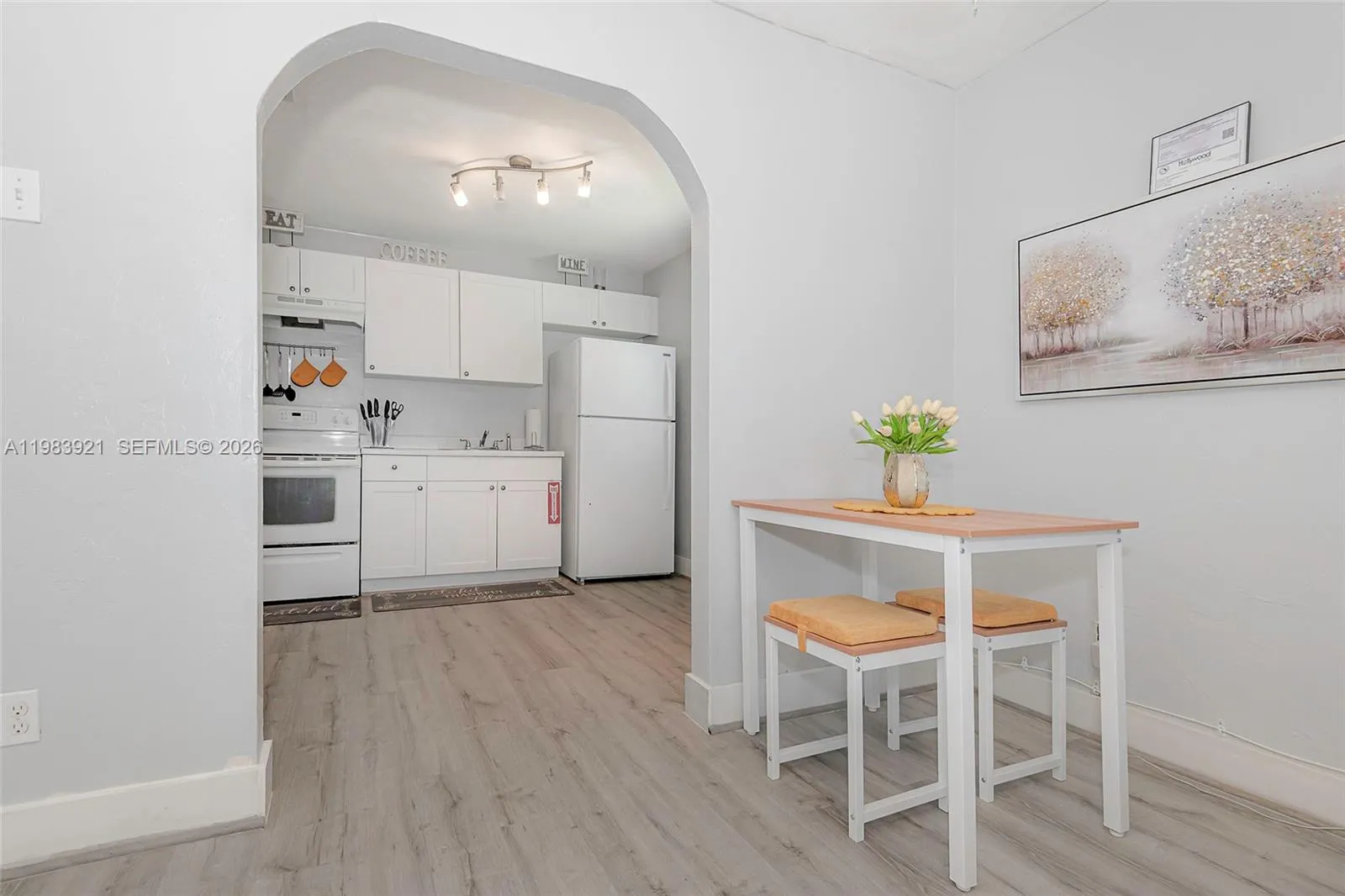 201 Columbus Pkwy, Hollywood, Florida 33021, Hollywood, Florida 33021, ,Residential Income,For Sale,201 Columbus Pkwy, Hollywood, Florida 33021,A11983921