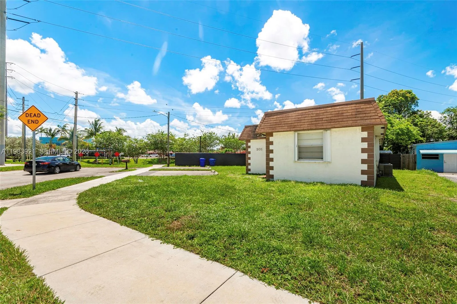 201 Columbus Pkwy, Hollywood, Florida 33021, Hollywood, Florida 33021, ,Residential Income,For Sale,201 Columbus Pkwy, Hollywood, Florida 33021,A11983921