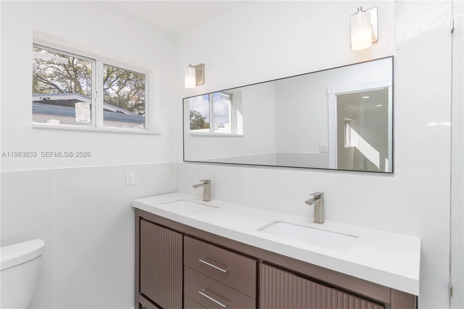 6610 Cody St, Hollywood, Florida 33024, Hollywood, Florida 33024, 4 Bedrooms Bedrooms, ,2 BathroomsBathrooms,Residential,For Sale,6610 Cody St, Hollywood, Florida 33024,A11983833