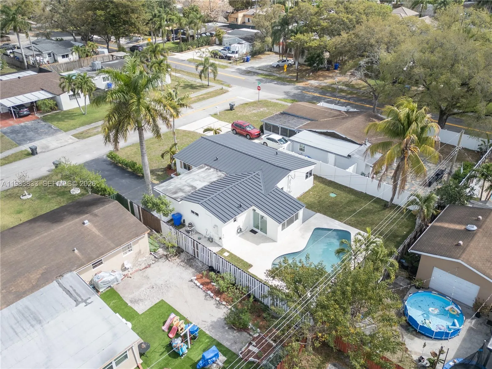 6610 Cody St, Hollywood, Florida 33024, Hollywood, Florida 33024, 4 Bedrooms Bedrooms, ,2 BathroomsBathrooms,Residential,For Sale,6610 Cody St, Hollywood, Florida 33024,A11983833