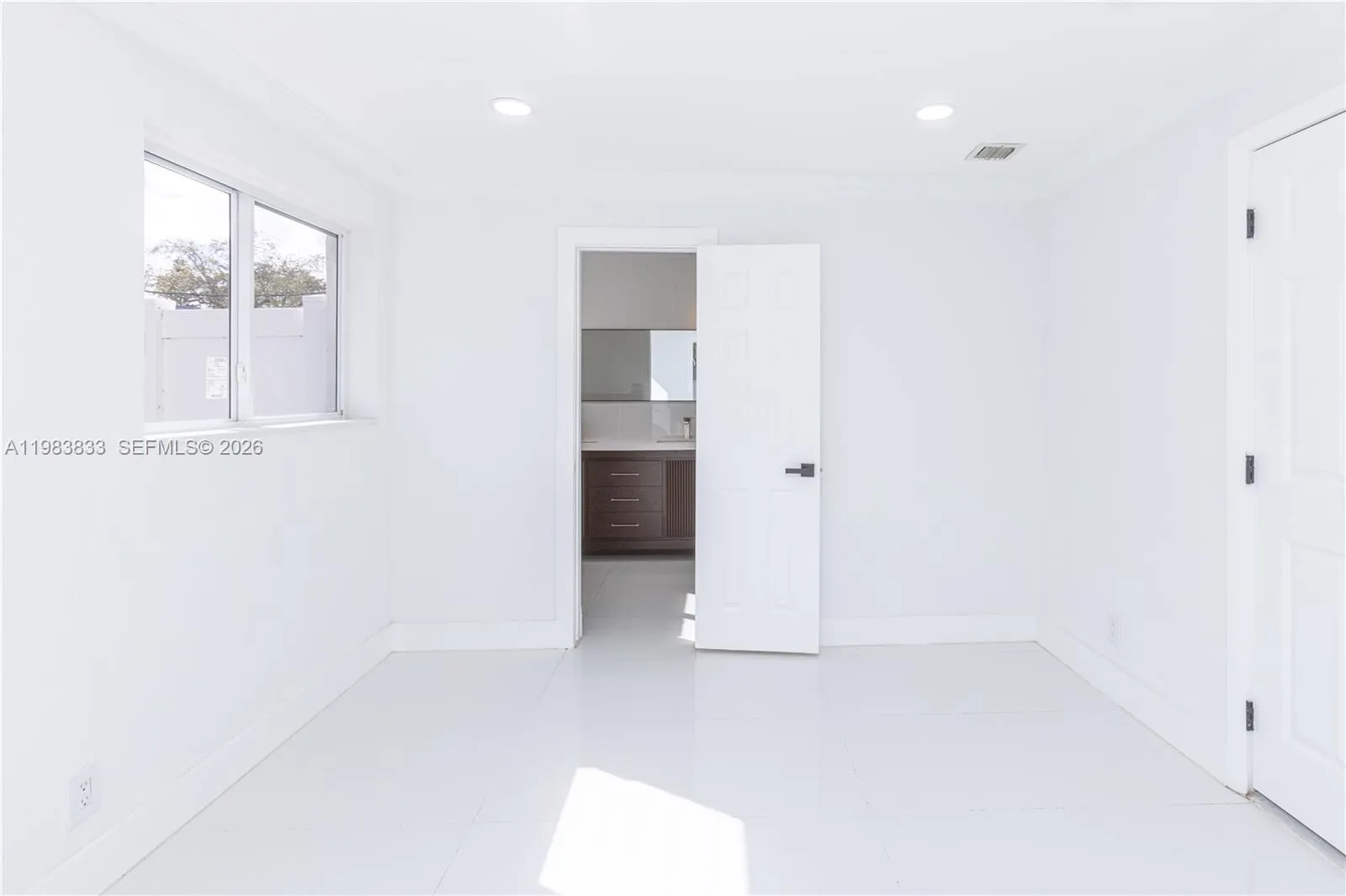 6610 Cody St, Hollywood, Florida 33024, Hollywood, Florida 33024, 4 Bedrooms Bedrooms, ,2 BathroomsBathrooms,Residential,For Sale,6610 Cody St, Hollywood, Florida 33024,A11983833