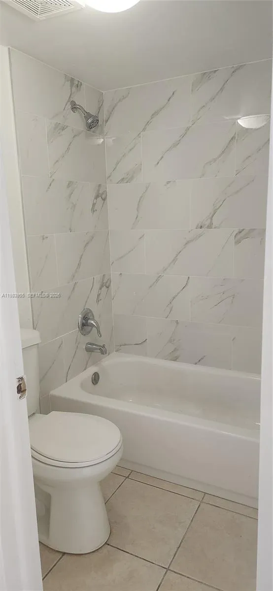 19825 Sw 114th Ave 325, Miami, Florida 33157, Miami, Florida 33157, 2 Bedrooms Bedrooms, ,2 BathroomsBathrooms,Residential Lease,For Rent,19825 Sw 114th Ave 325, Miami, Florida 33157,A11983955